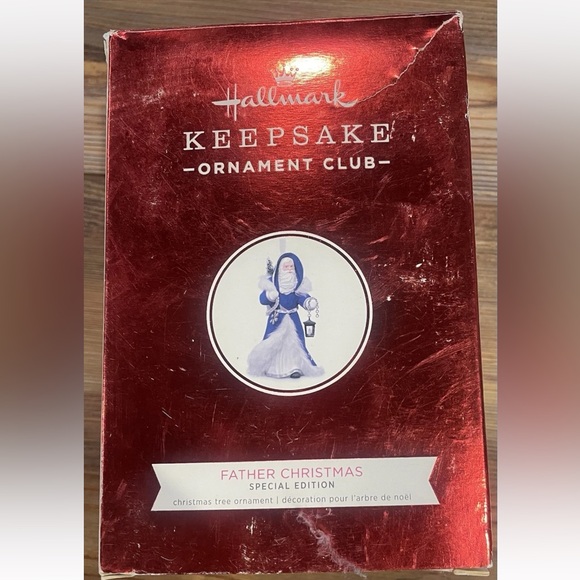 Hallmark Keepsake Ornament Club 2018 Special Edition Father Christmas Ornament - Picture 5 of 6